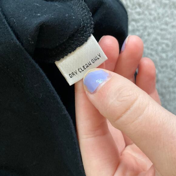 St. John Sport Top Small Short Sleeve Round Neck Raglan T Shirt Black Classic - Picture 7 of 12